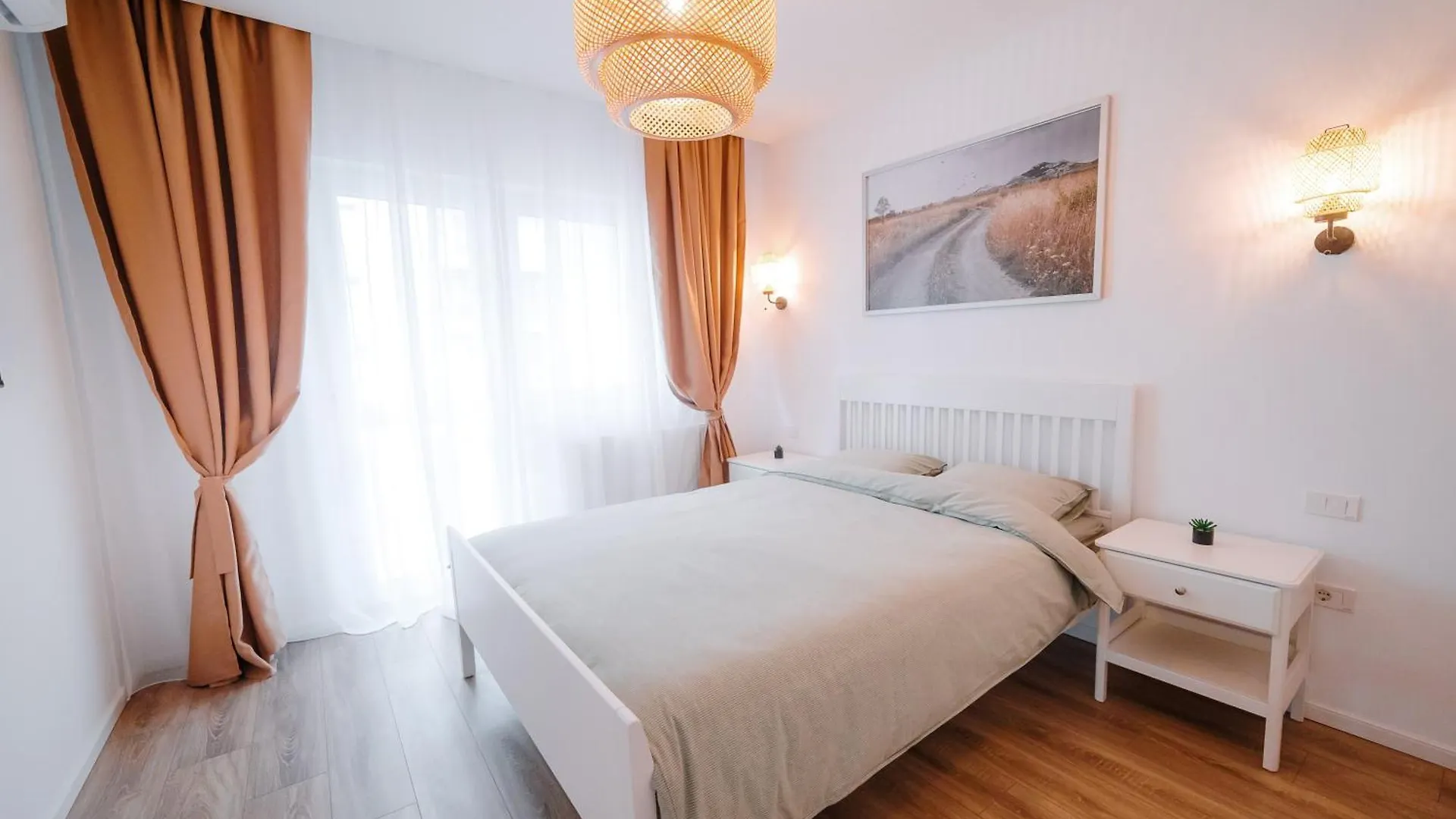 Harmony Apartment - Grand Kristal Residence Bucharest 0*,